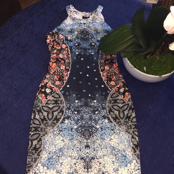 Guess Dresses & Skirts - Guess dress👗